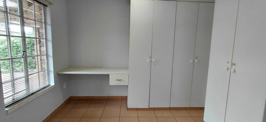 2 Bedroom Property for Sale in Beyers Park Gauteng