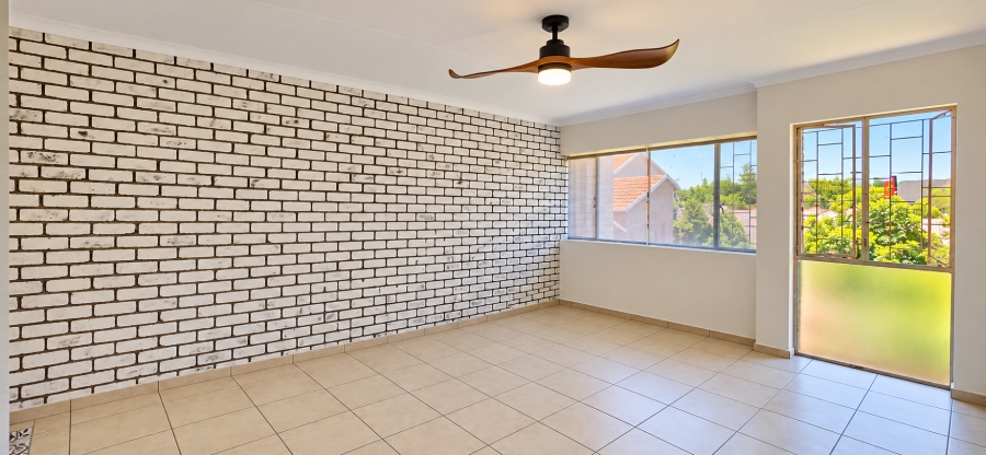 To Let 3 Bedroom Property for Rent in Garsfontein Gauteng