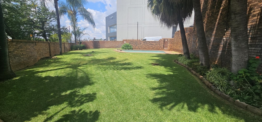 To Let 3 Bedroom Property for Rent in Garsfontein Gauteng