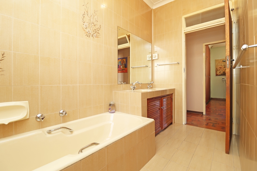 3 Bedroom Property for Sale in Cheltondale Gauteng