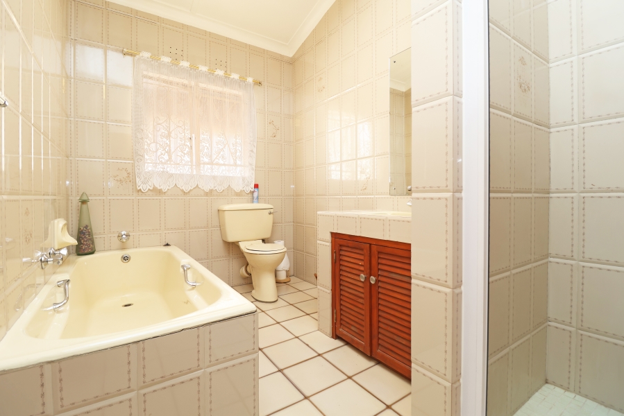 3 Bedroom Property for Sale in Cheltondale Gauteng