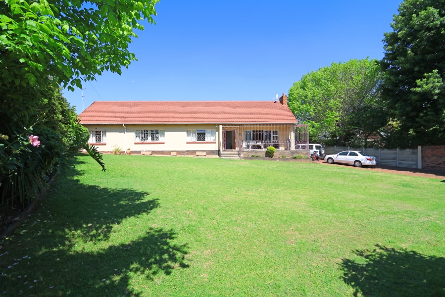 3 Bedroom Property for Sale in Cheltondale Gauteng
