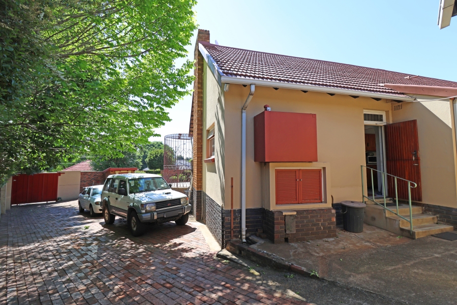 3 Bedroom Property for Sale in Cheltondale Gauteng