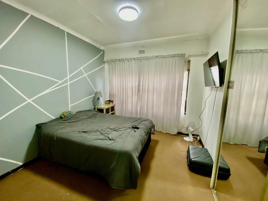 3 Bedroom Property for Sale in Verwoerdpark Gauteng