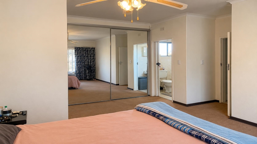 3 Bedroom Property for Sale in Verwoerdpark Gauteng