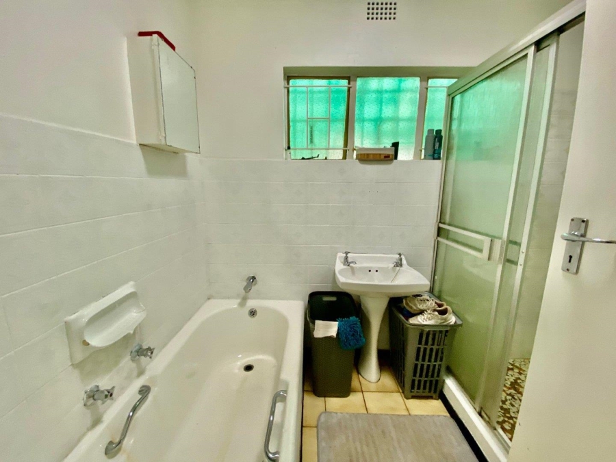 3 Bedroom Property for Sale in Verwoerdpark Gauteng