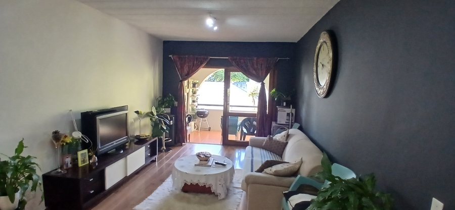 To Let 2 Bedroom Property for Rent in Craighall Park Gauteng
