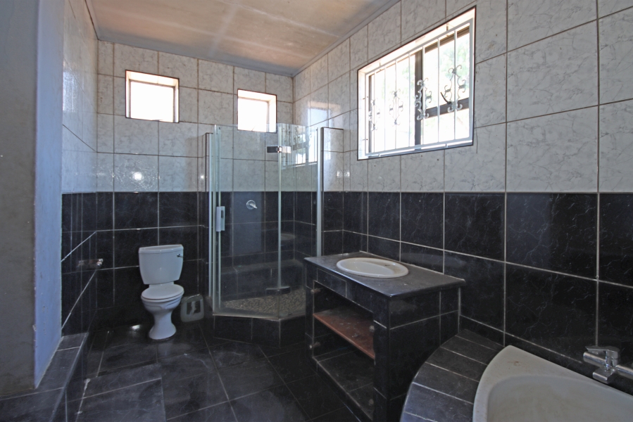 10 Bedroom Property for Sale in Primrose Gauteng