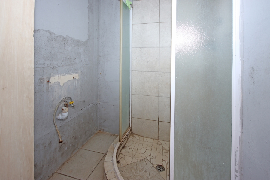 10 Bedroom Property for Sale in Primrose Gauteng