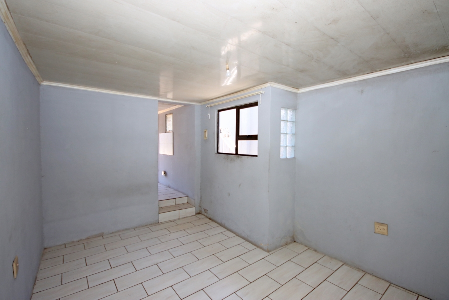 10 Bedroom Property for Sale in Primrose Gauteng