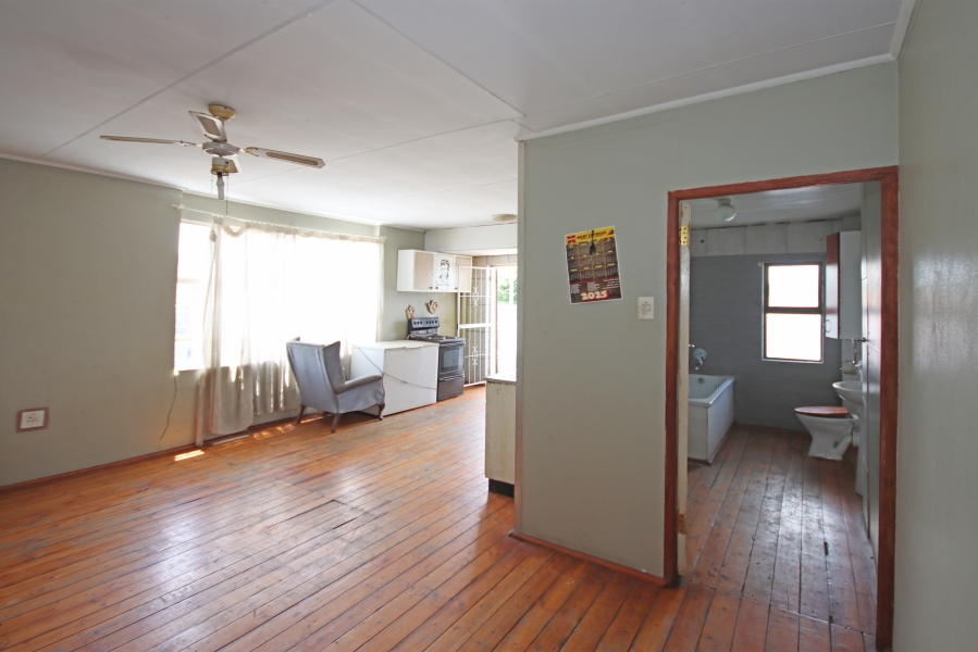 10 Bedroom Property for Sale in Primrose Gauteng