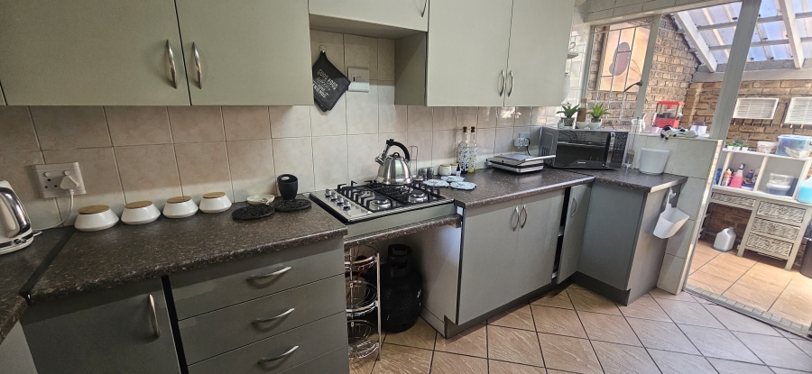 3 Bedroom Property for Sale in Albemarle Gauteng