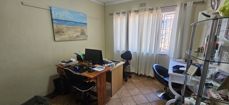 3 Bedroom Property for Sale in Albemarle Gauteng