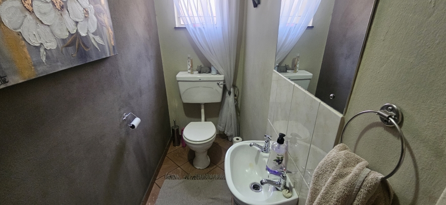 3 Bedroom Property for Sale in Albemarle Gauteng