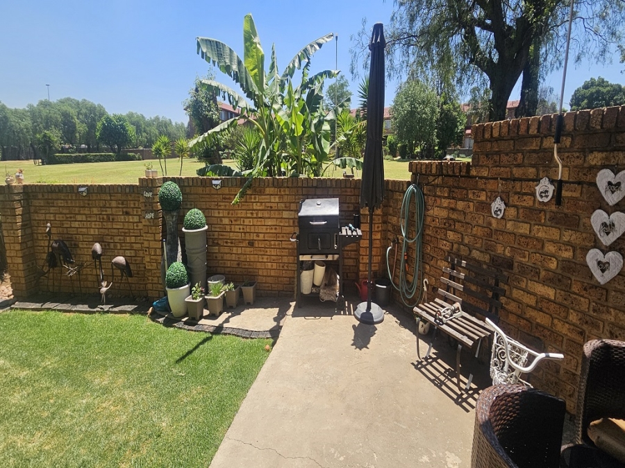 3 Bedroom Property for Sale in Albemarle Gauteng
