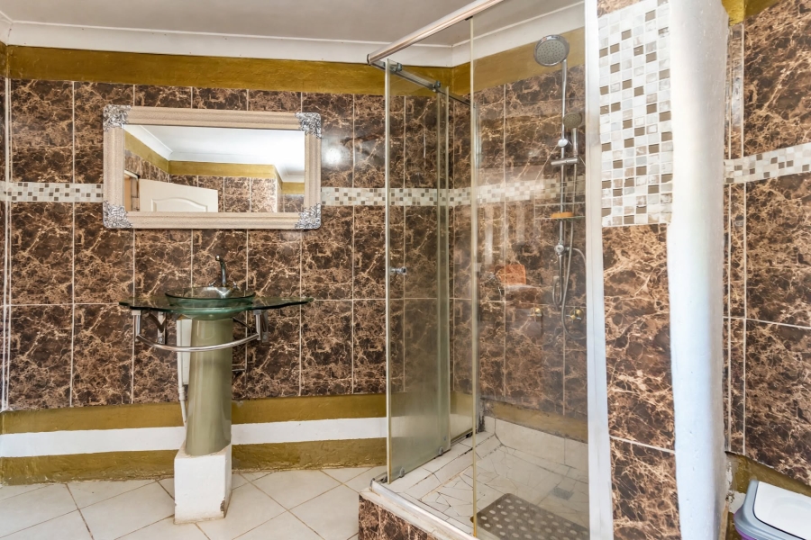 7 Bedroom Property for Sale in Cosmo City Gauteng