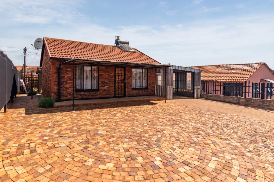 2 Bedroom Property for Sale in Ennerdale Gauteng
