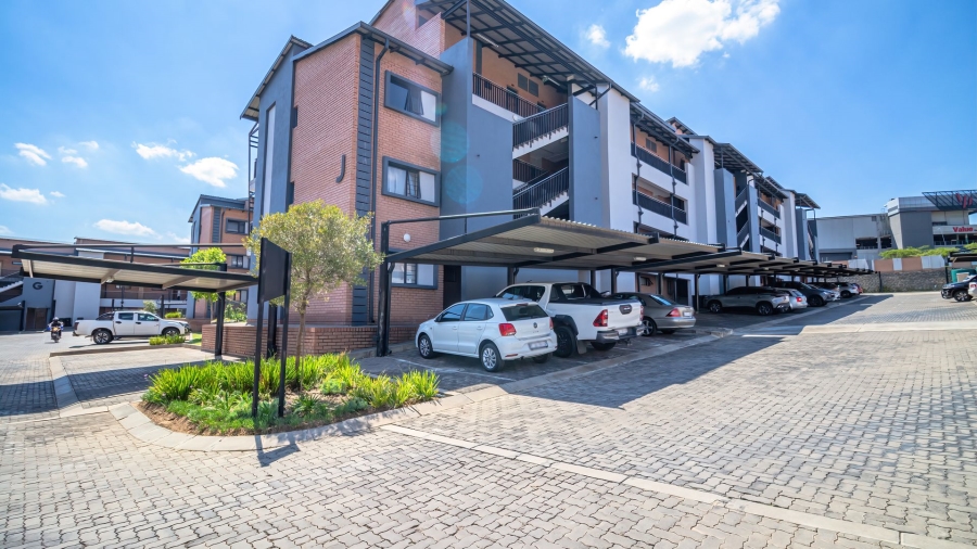 2 Bedroom Property for Sale in Vorna Valley Gauteng