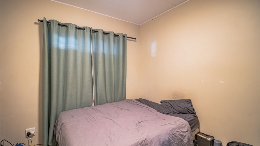 2 Bedroom Property for Sale in Vorna Valley Gauteng