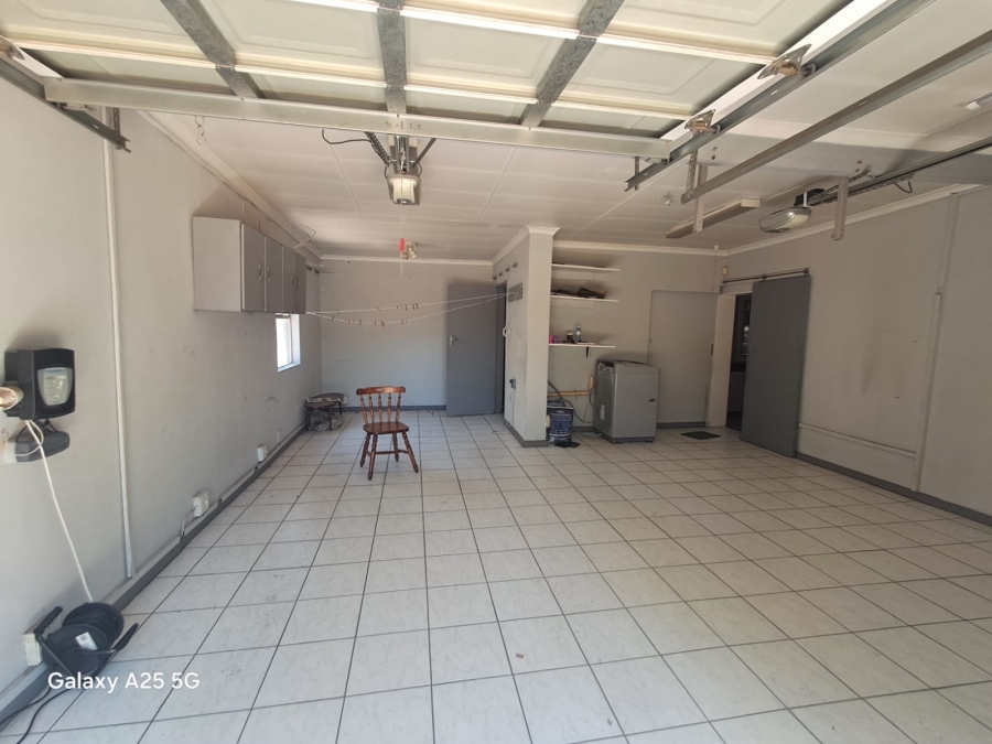 4 Bedroom Property for Sale in Brackendowns Gauteng