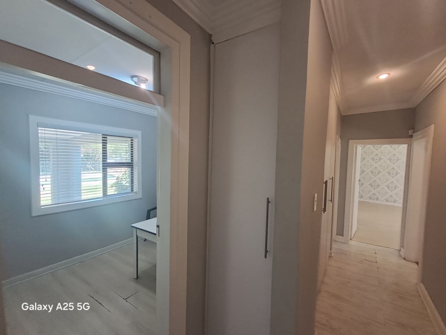 4 Bedroom Property for Sale in Brackendowns Gauteng