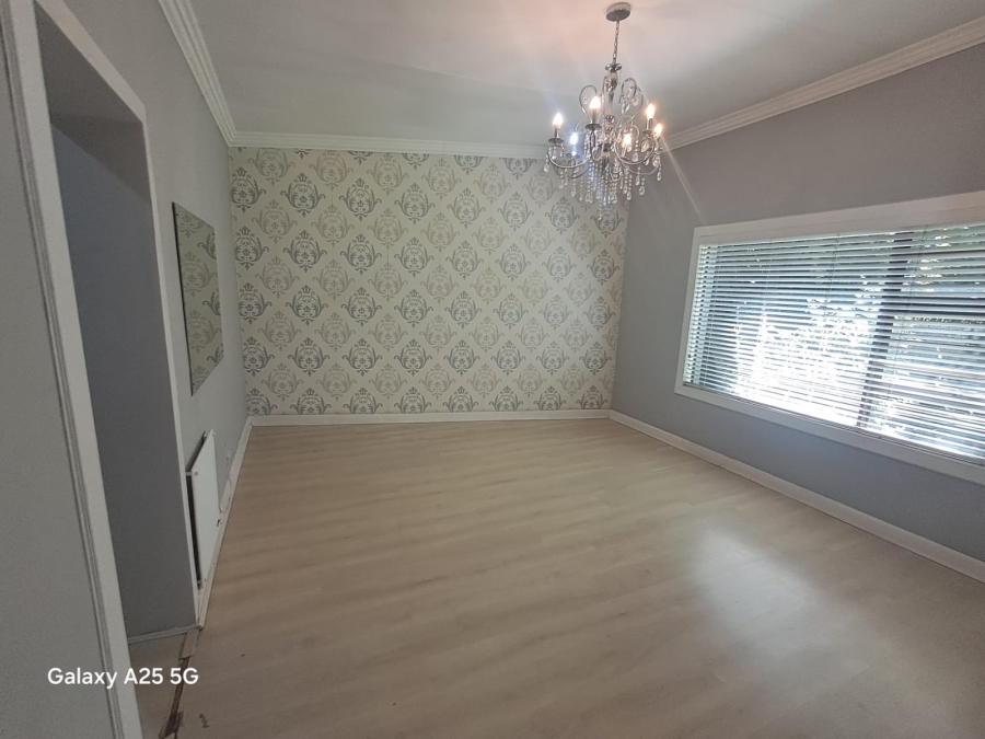 4 Bedroom Property for Sale in Brackendowns Gauteng