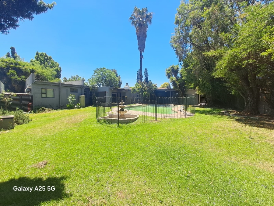 4 Bedroom Property for Sale in Brackendowns Gauteng