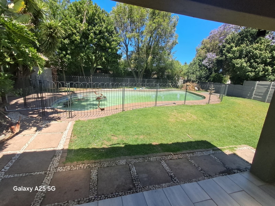 4 Bedroom Property for Sale in Brackendowns Gauteng