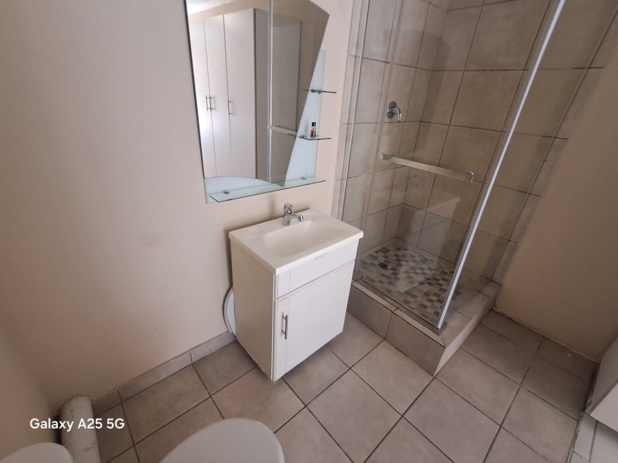 4 Bedroom Property for Sale in Brackendowns Gauteng
