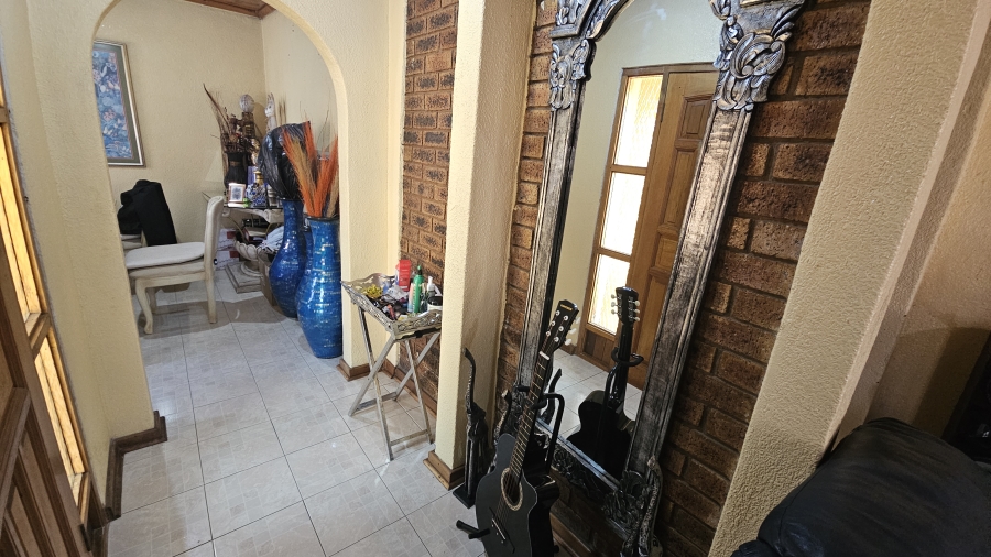3 Bedroom Property for Sale in Daveyton Gauteng