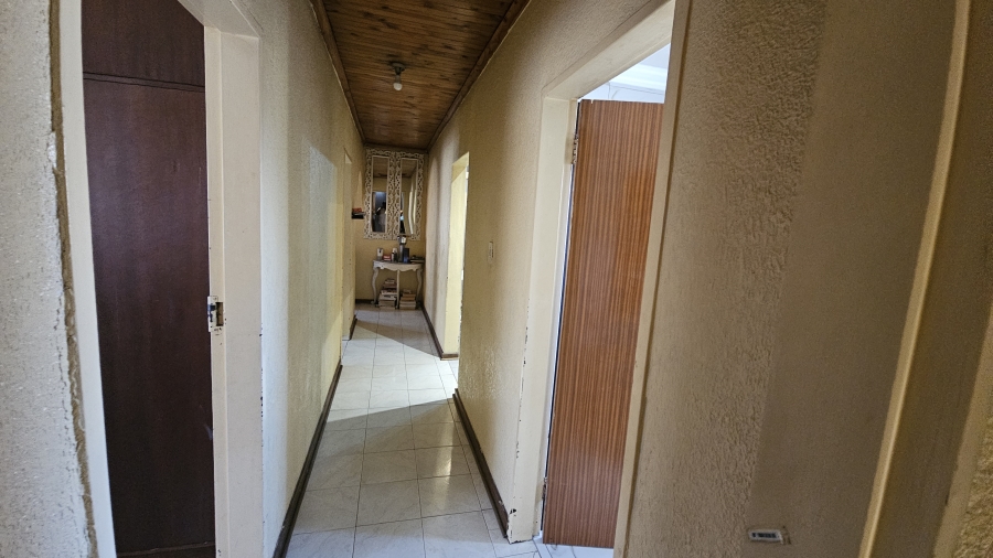 3 Bedroom Property for Sale in Daveyton Gauteng