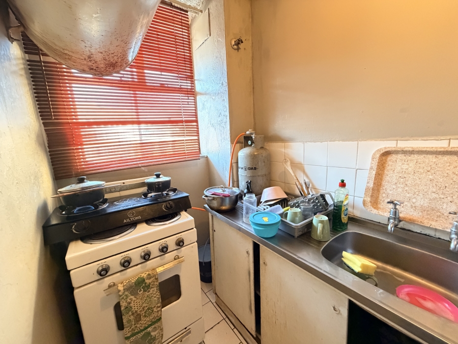 1 Bedroom Property for Sale in Sunnyside Gauteng