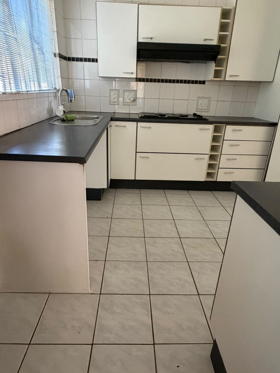 To Let 3 Bedroom Property for Rent in Marlands Gauteng