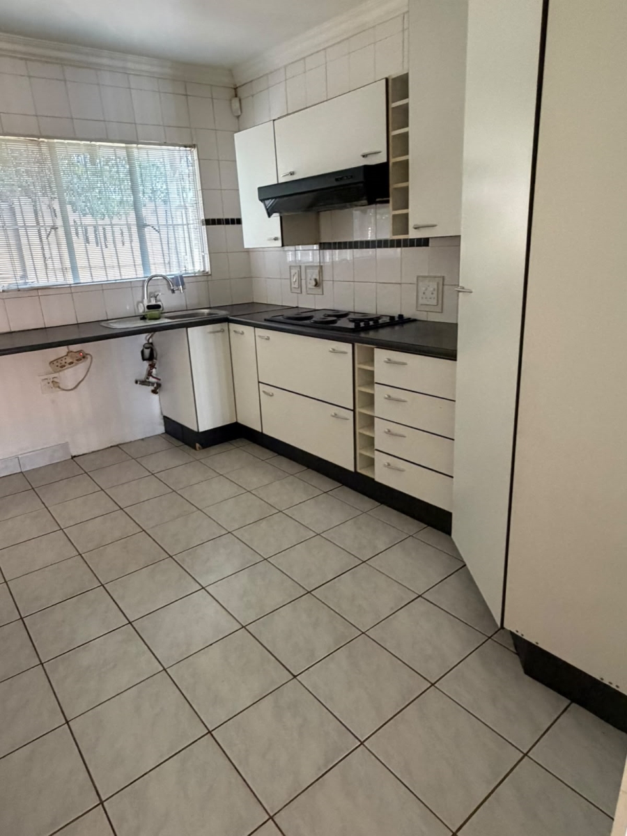 To Let 3 Bedroom Property for Rent in Marlands Gauteng