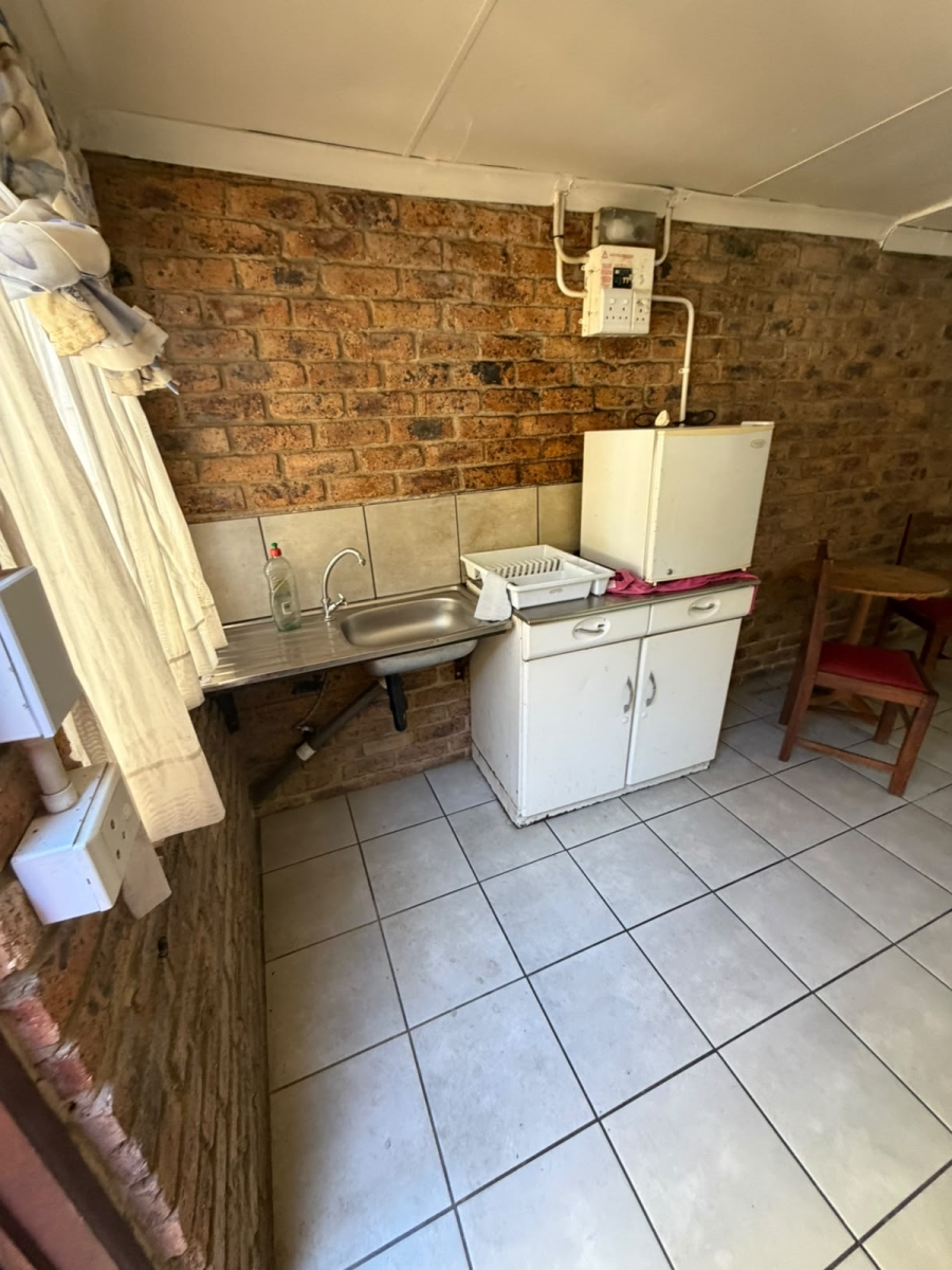 To Let 3 Bedroom Property for Rent in Marlands Gauteng