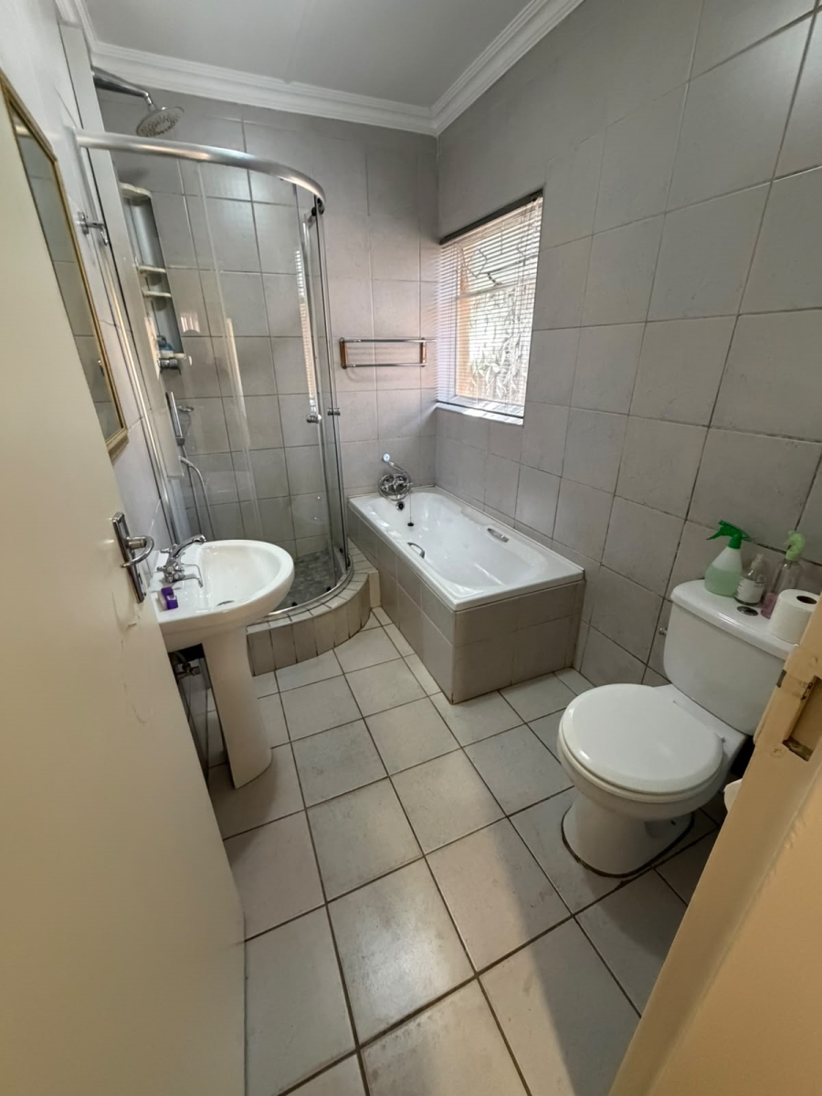 To Let 3 Bedroom Property for Rent in Marlands Gauteng