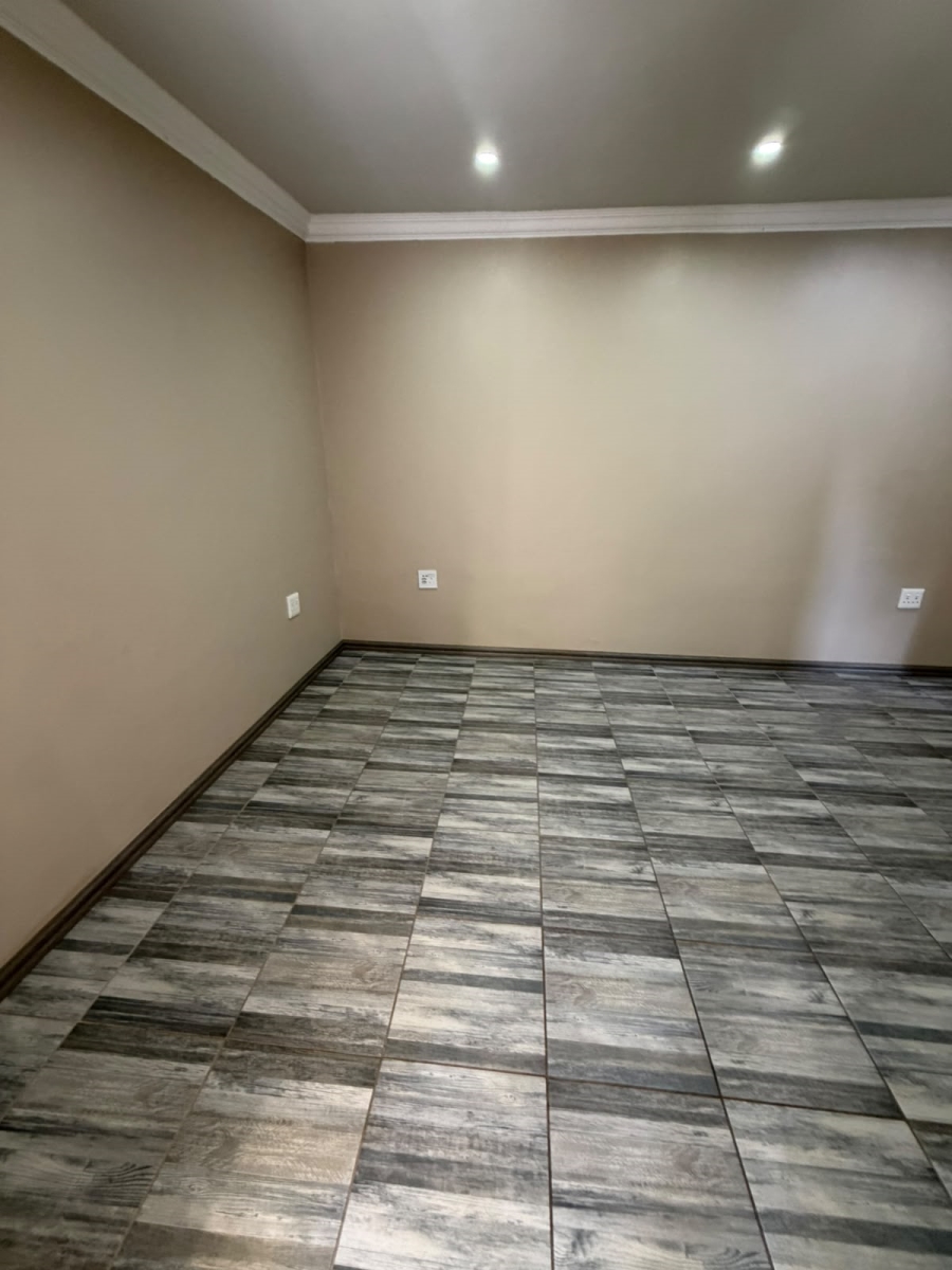 To Let 3 Bedroom Property for Rent in Marlands Gauteng