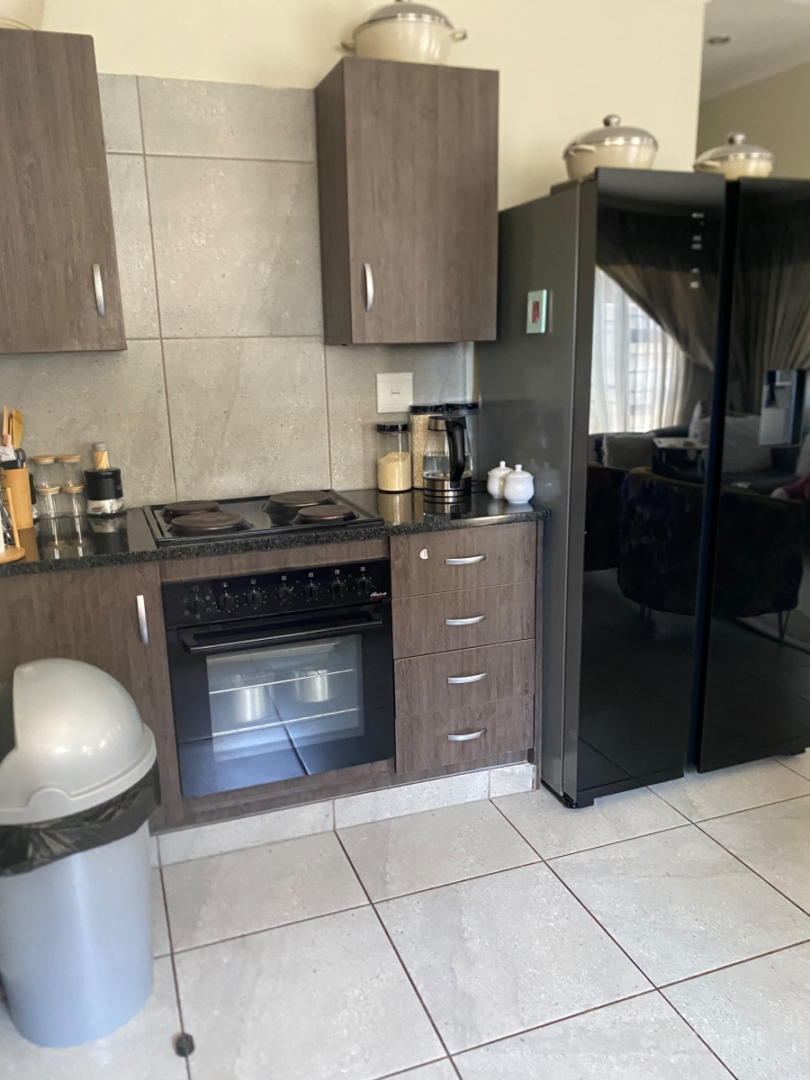 To Let 3 Bedroom Property for Rent in Leopard