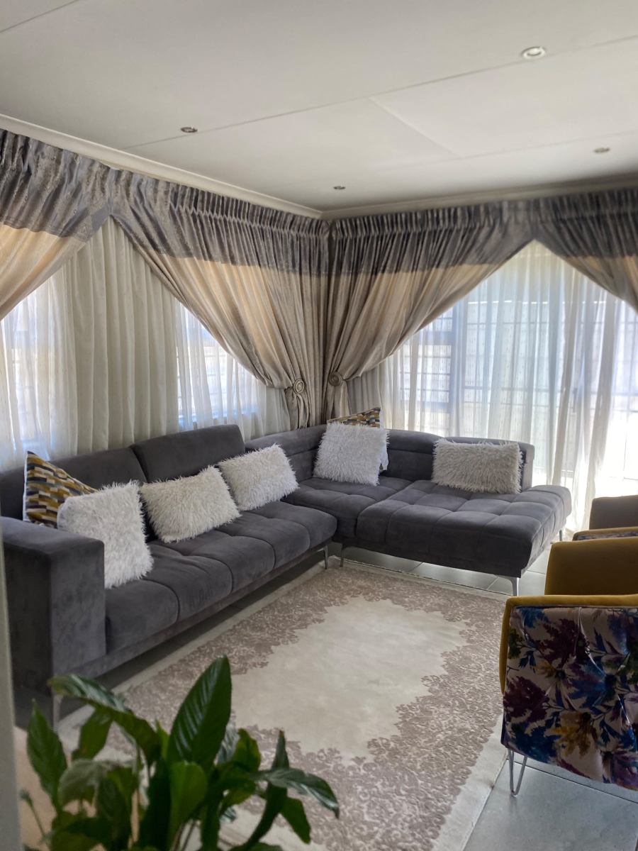 To Let 3 Bedroom Property for Rent in Leopard