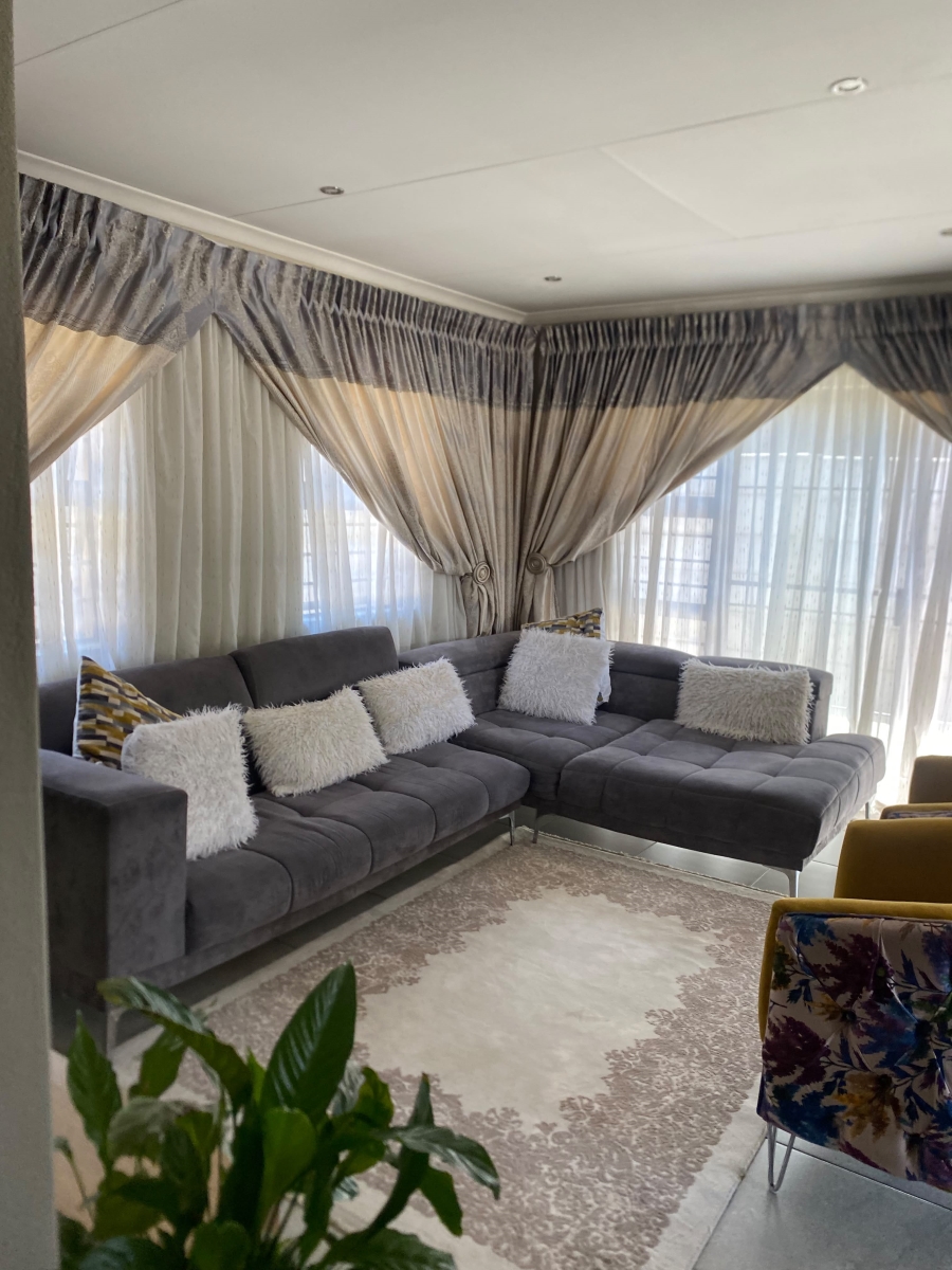To Let 3 Bedroom Property for Rent in Leopard