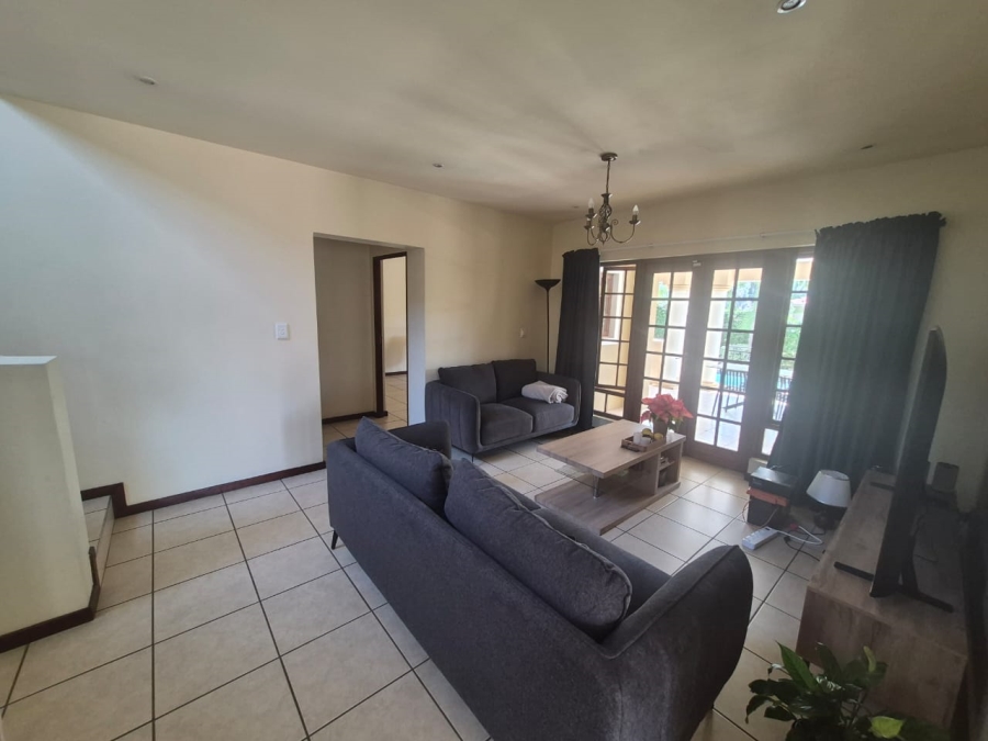To Let 4 Bedroom Property for Rent in Bedfordview Gauteng