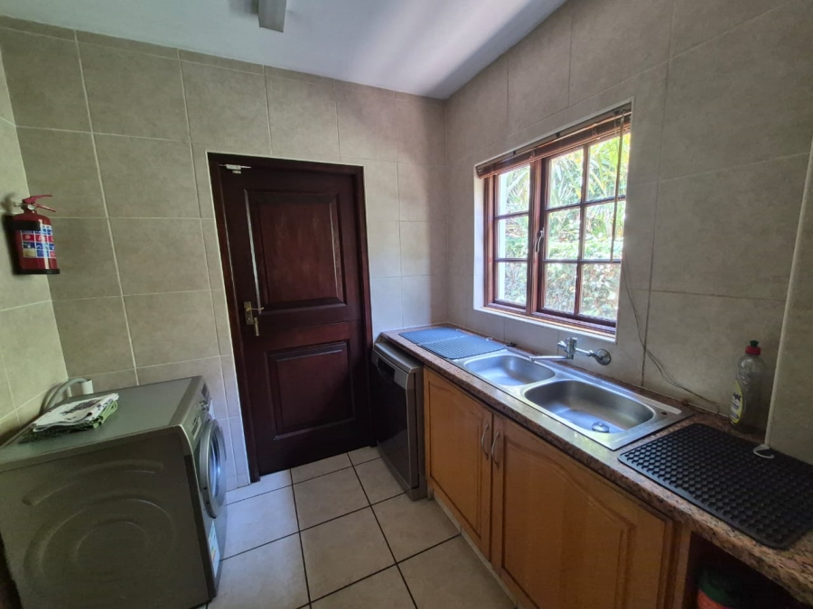 To Let 4 Bedroom Property for Rent in Bedfordview Gauteng