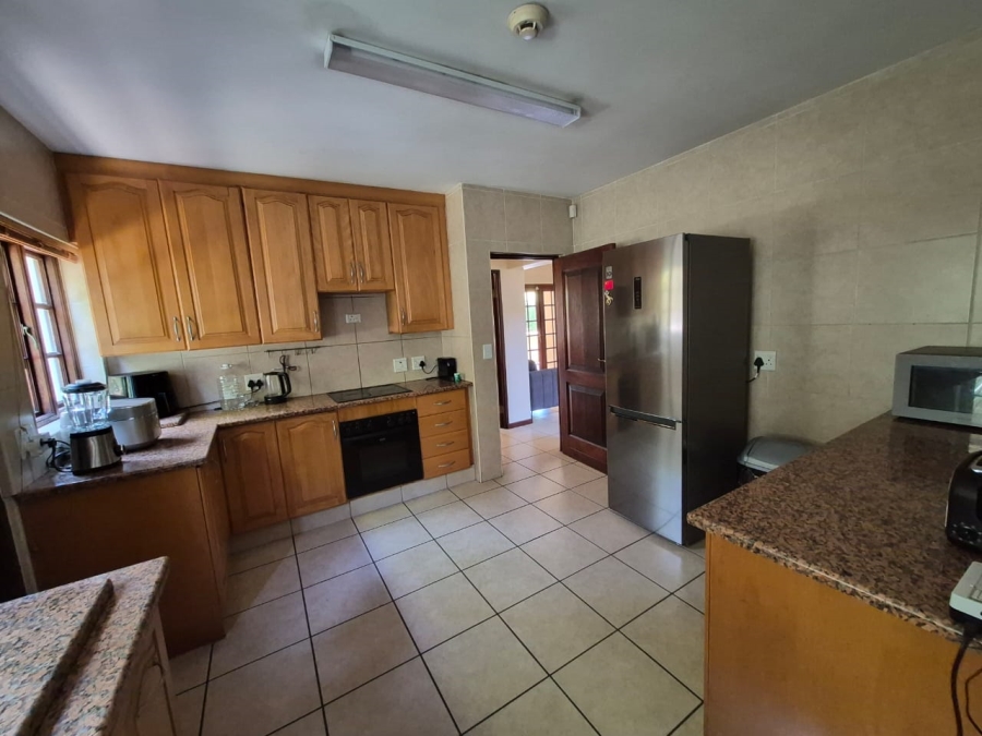 To Let 4 Bedroom Property for Rent in Bedfordview Gauteng