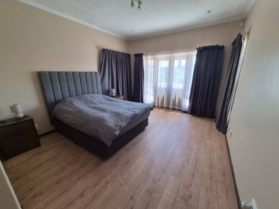 To Let 4 Bedroom Property for Rent in Bedfordview Gauteng