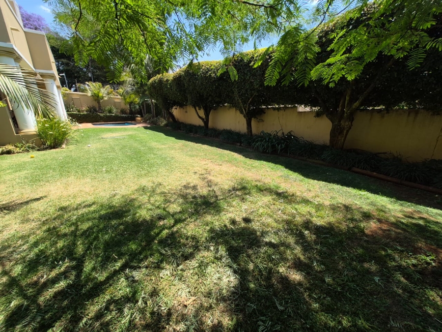 To Let 4 Bedroom Property for Rent in Bedfordview Gauteng