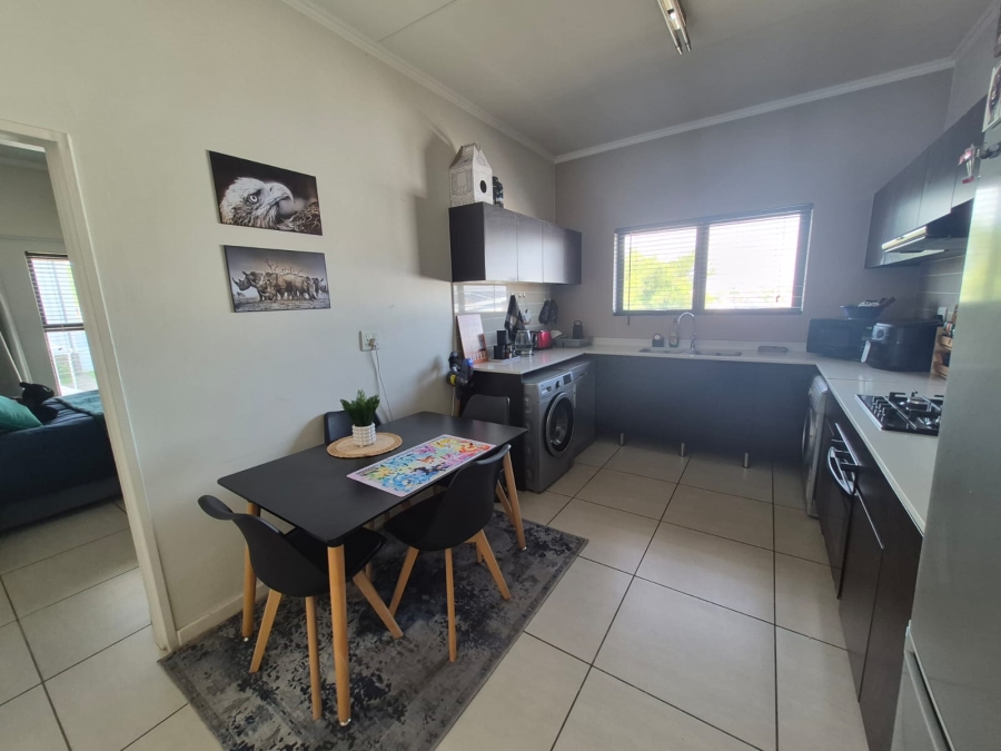 To Let 1 Bedroom Property for Rent in Greenstone Hill Gauteng