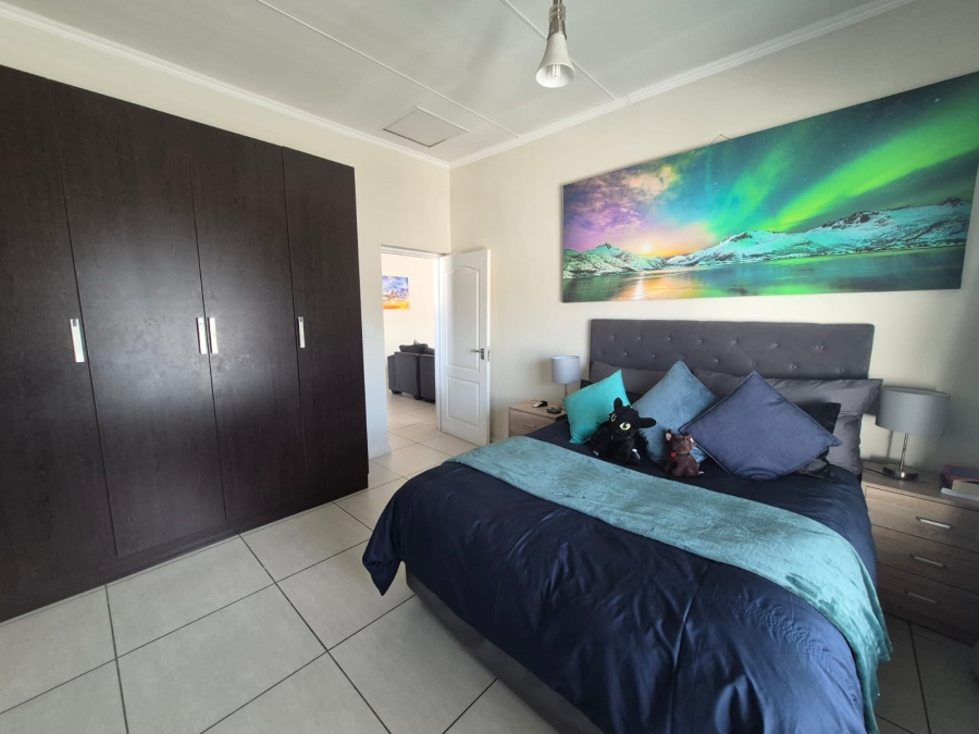 To Let 1 Bedroom Property for Rent in Greenstone Hill Gauteng
