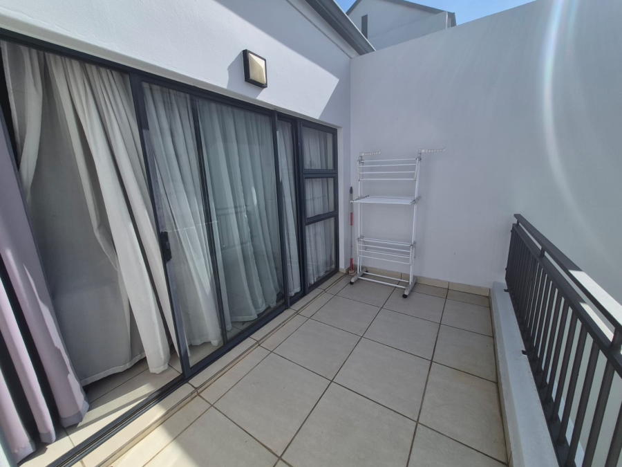 To Let 1 Bedroom Property for Rent in Greenstone Hill Gauteng