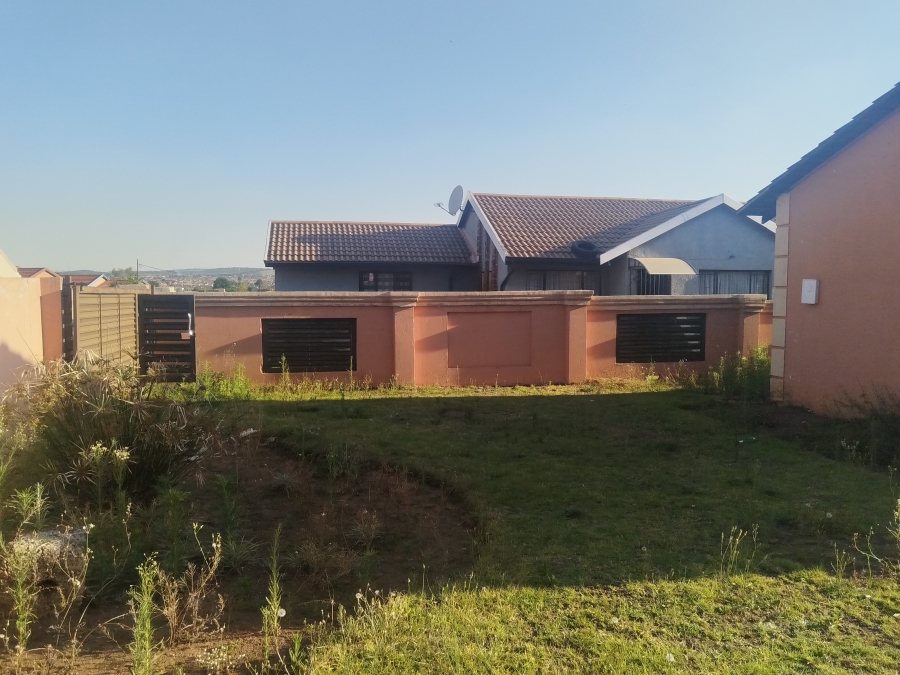 3 Bedroom Property for Sale in Sebokeng Zone 7 Gauteng