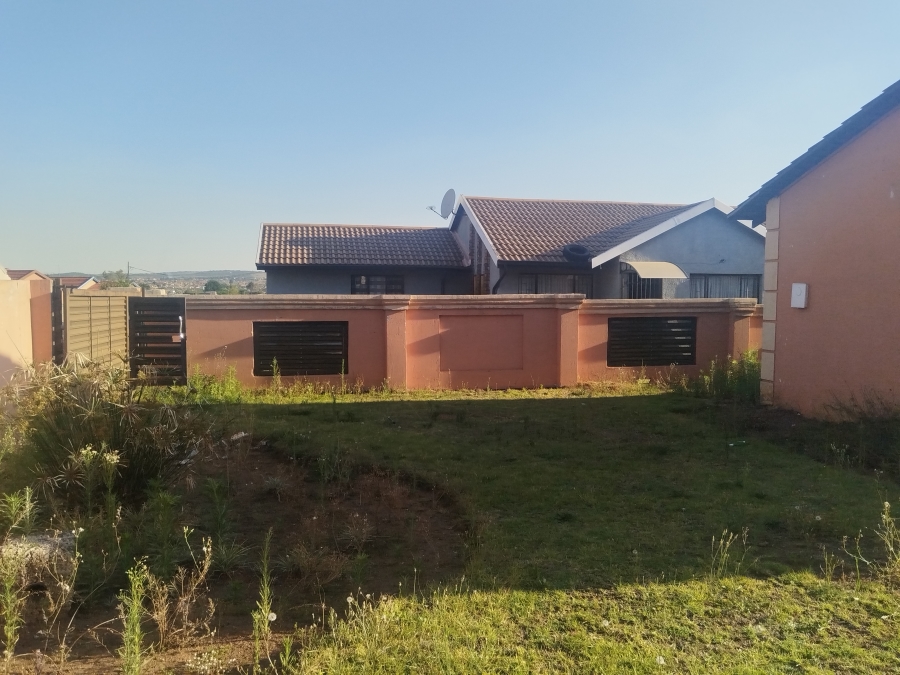 3 Bedroom Property for Sale in Sebokeng Zone 7 Gauteng